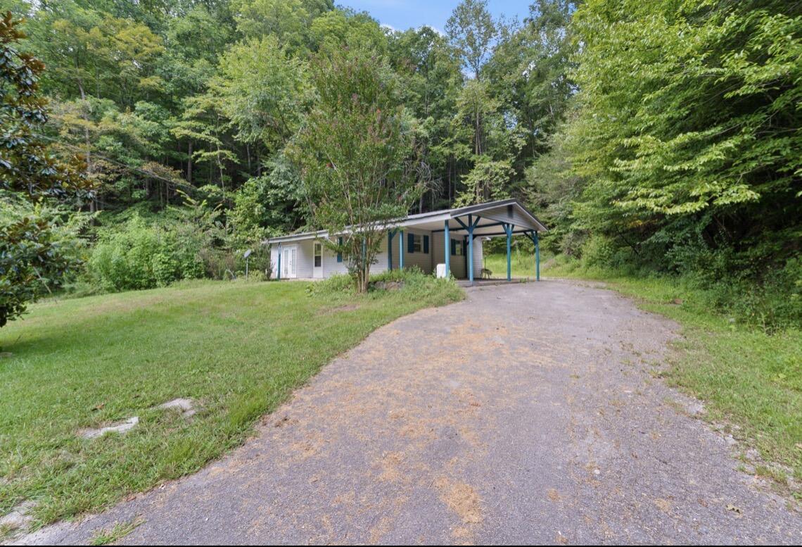 6026 6026 State Highway 221