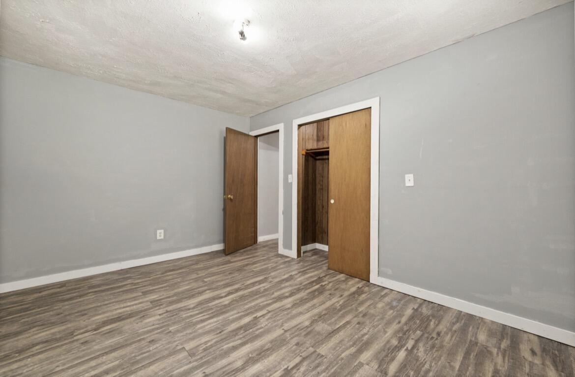 6026 6026 State Highway 221