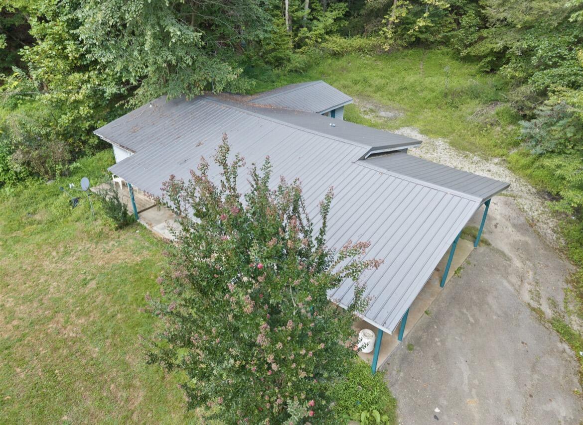 6026 6026 State Highway 221