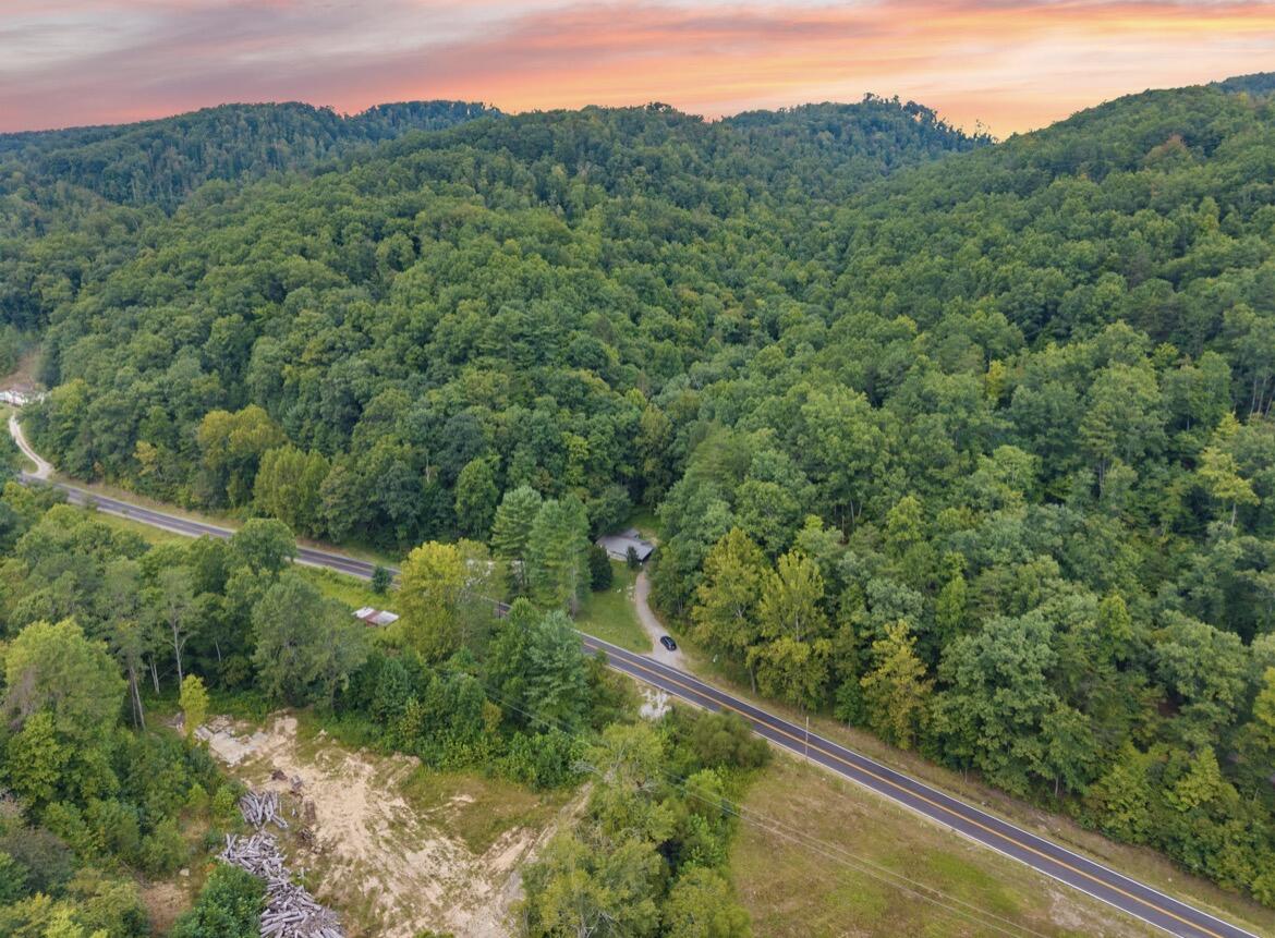 6026 6026 State Highway 221