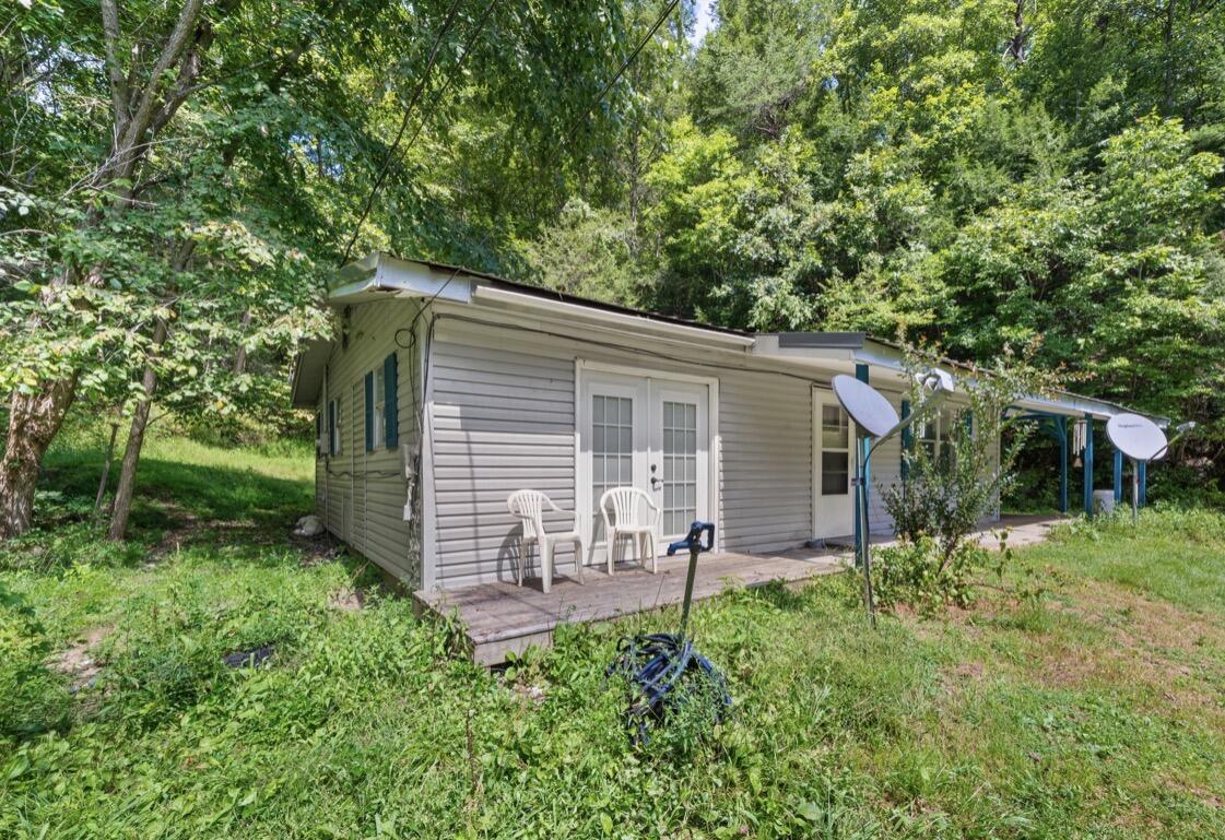 6026 6026 State Highway 221