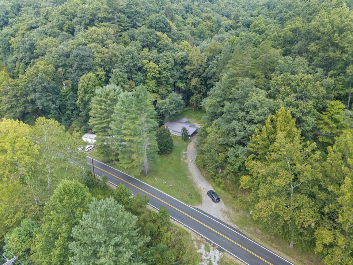 6026 6026 State Highway 221