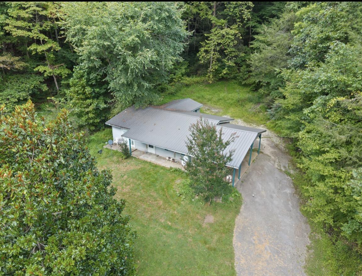 6026 6026 State Highway 221