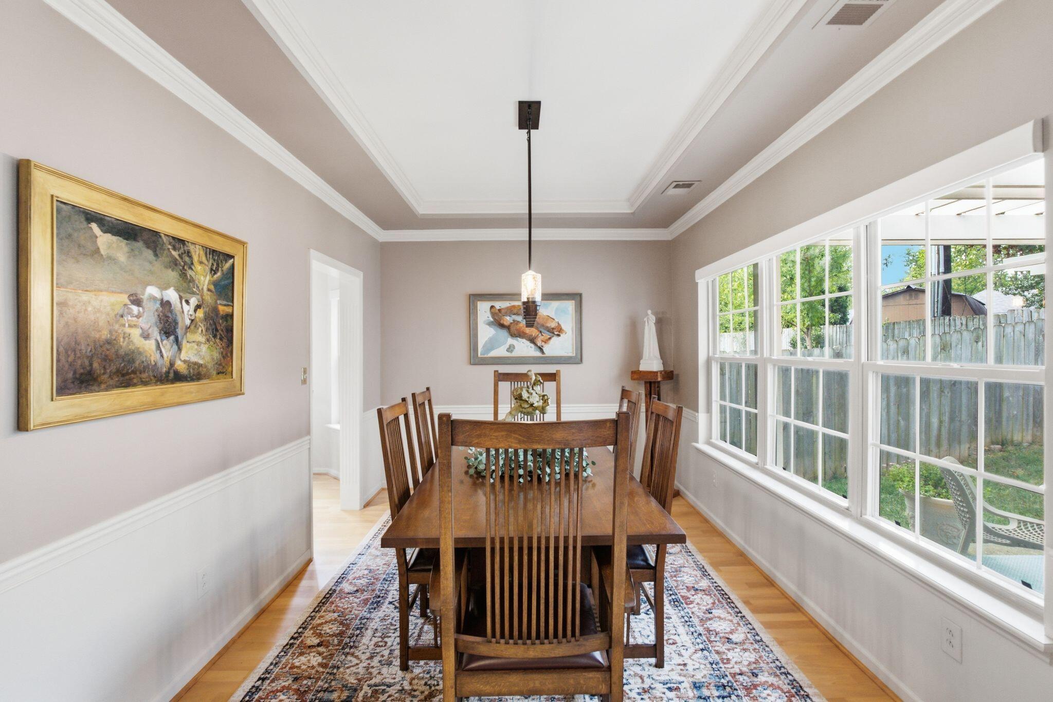1761 Headley Green