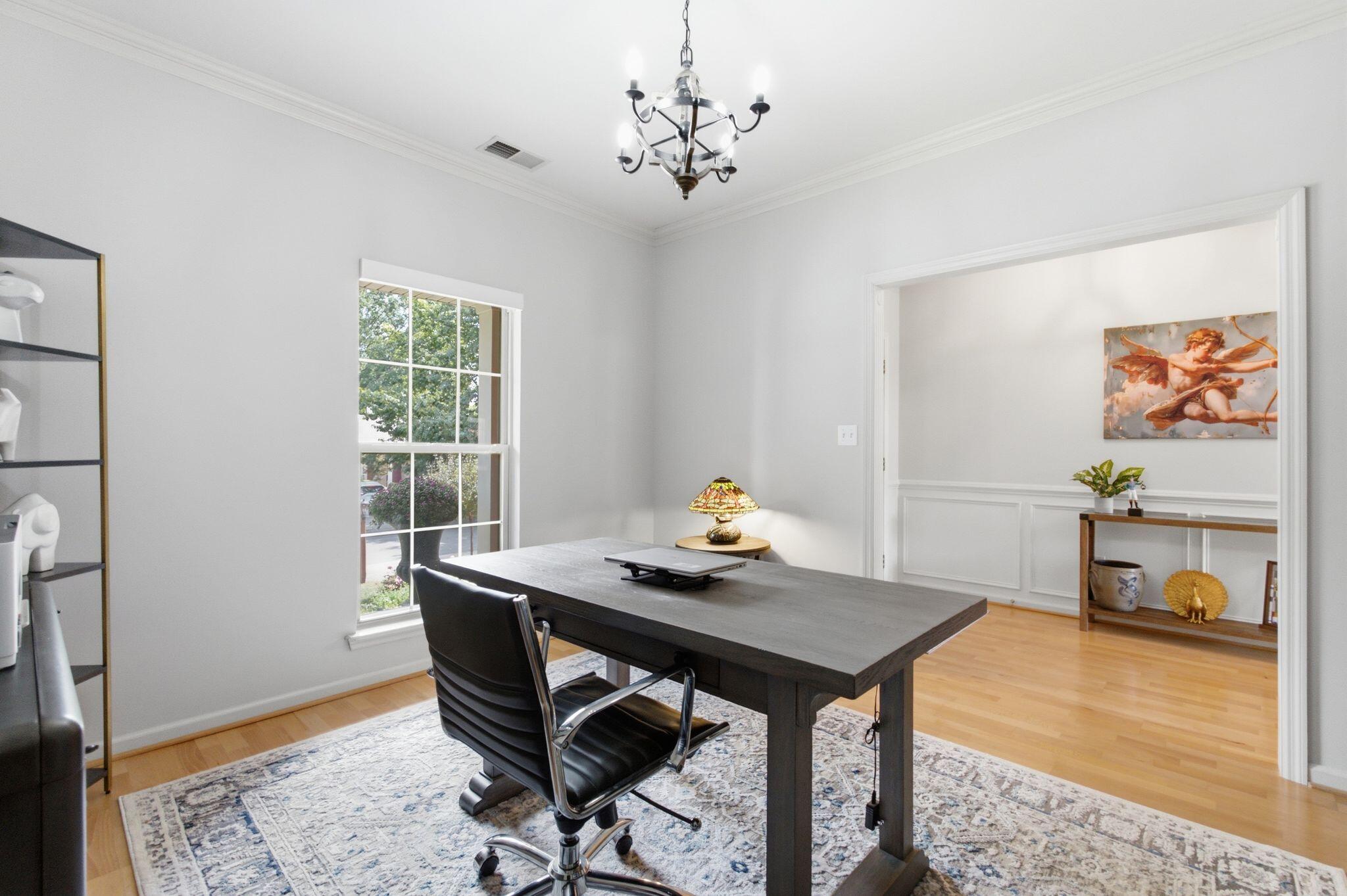 1761 Headley Green