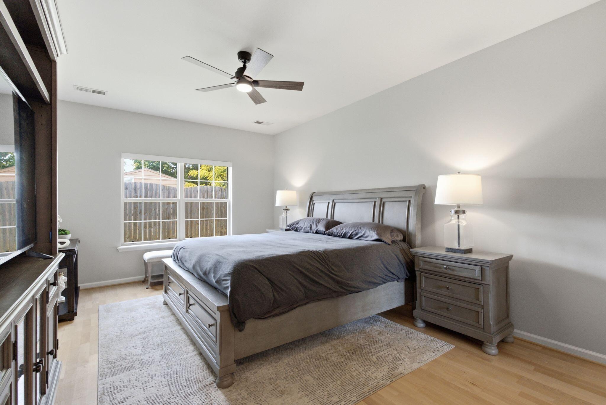 1761 Headley Green