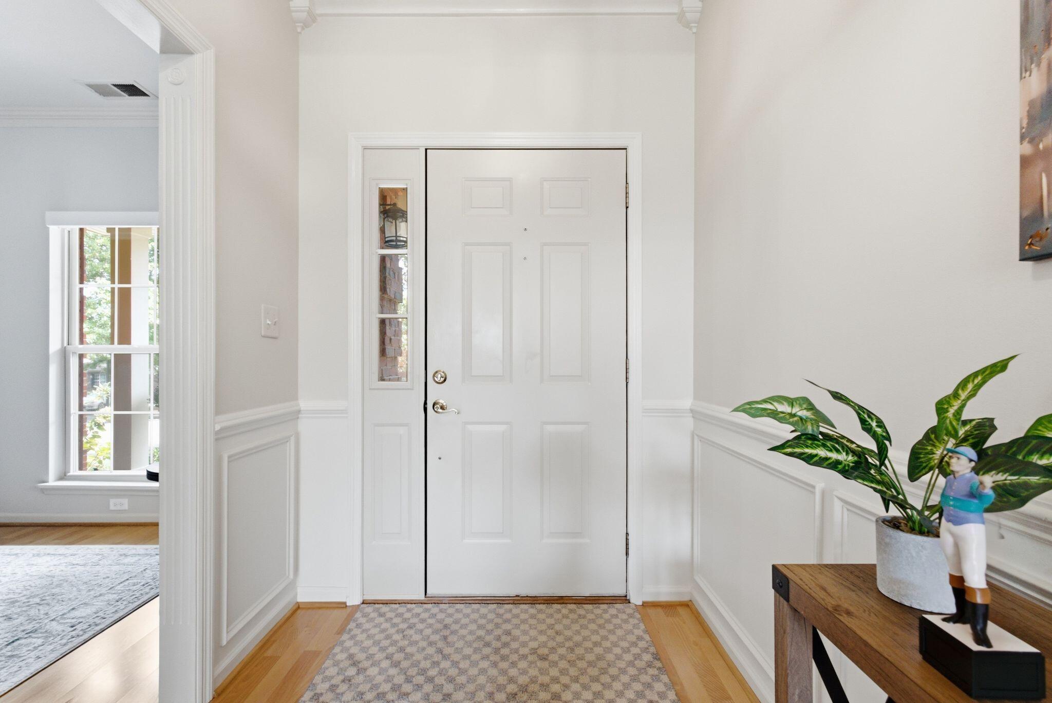 1761 Headley Green