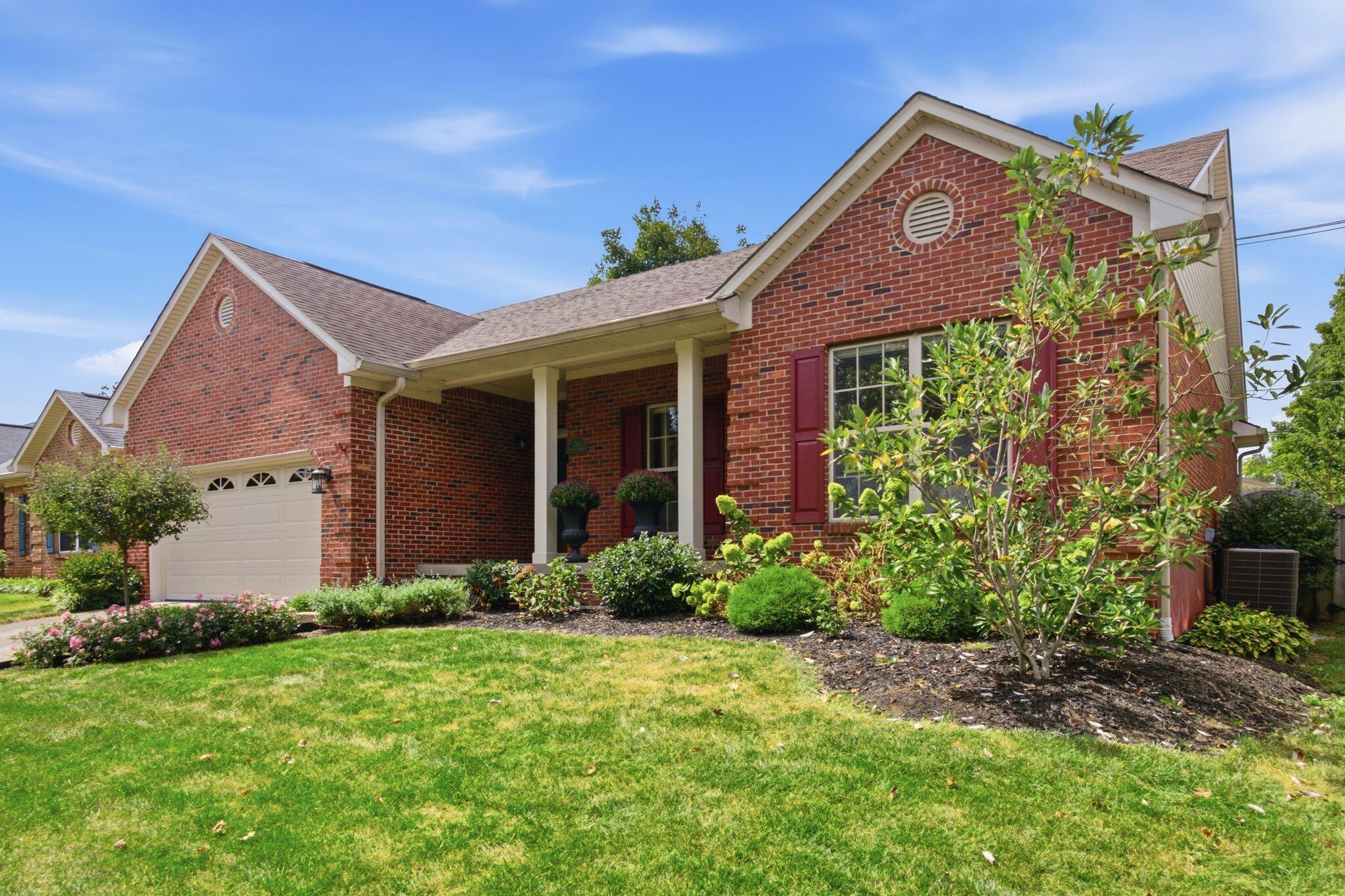 1761 Headley Green