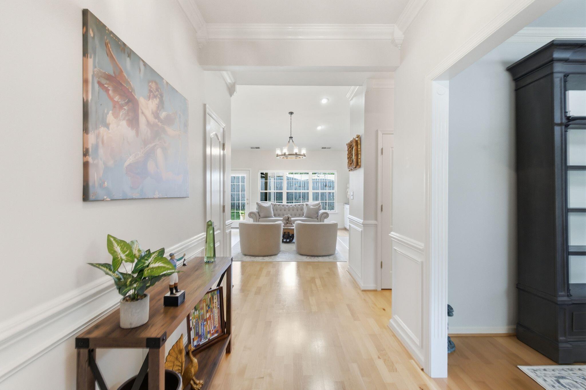 1761 Headley Green