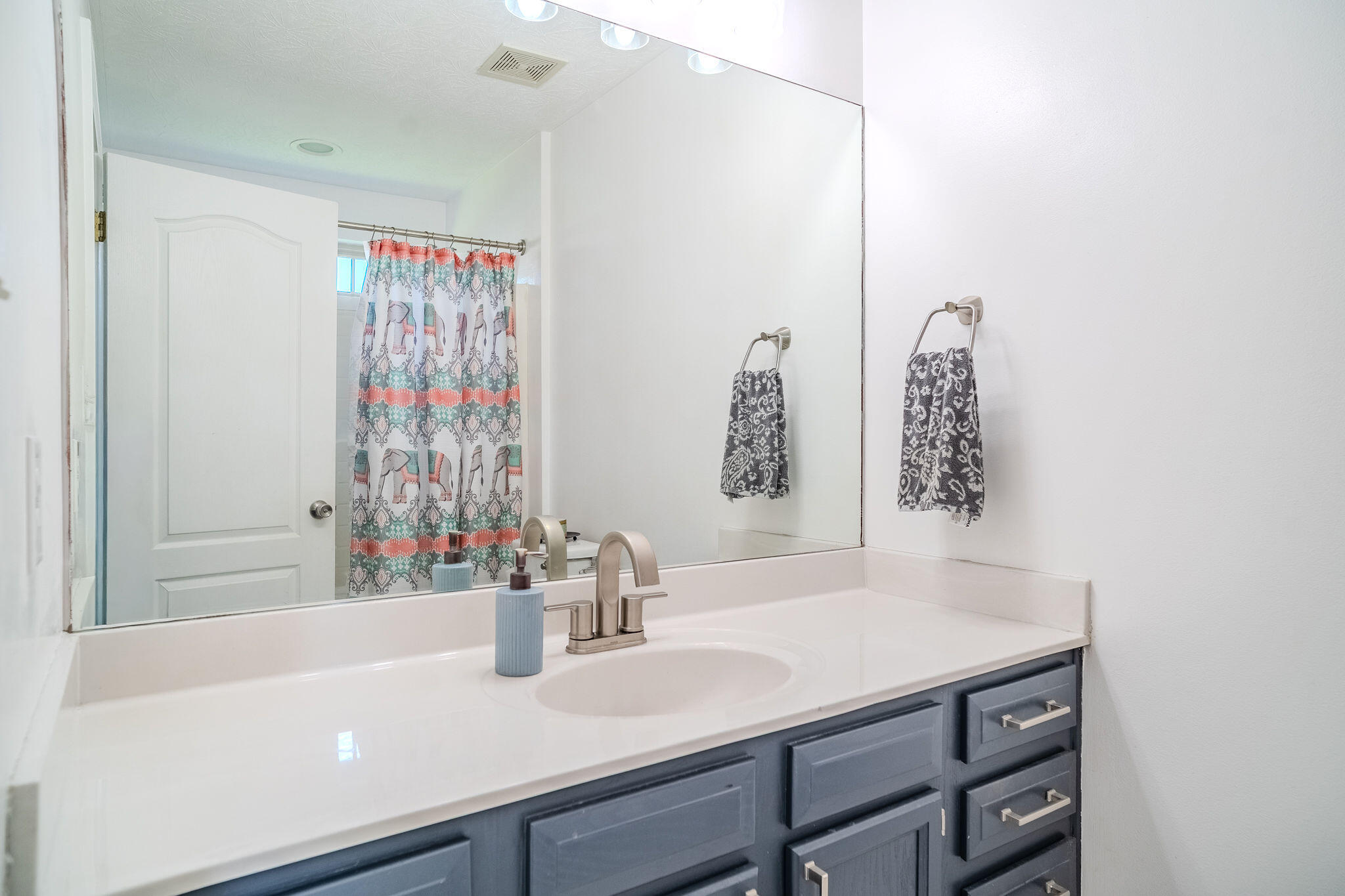 3112 Many Oaks Park