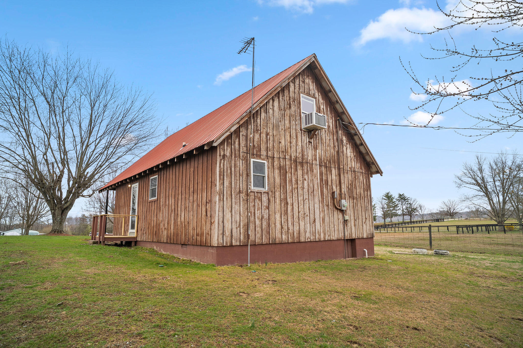 800 Pine Hill Road