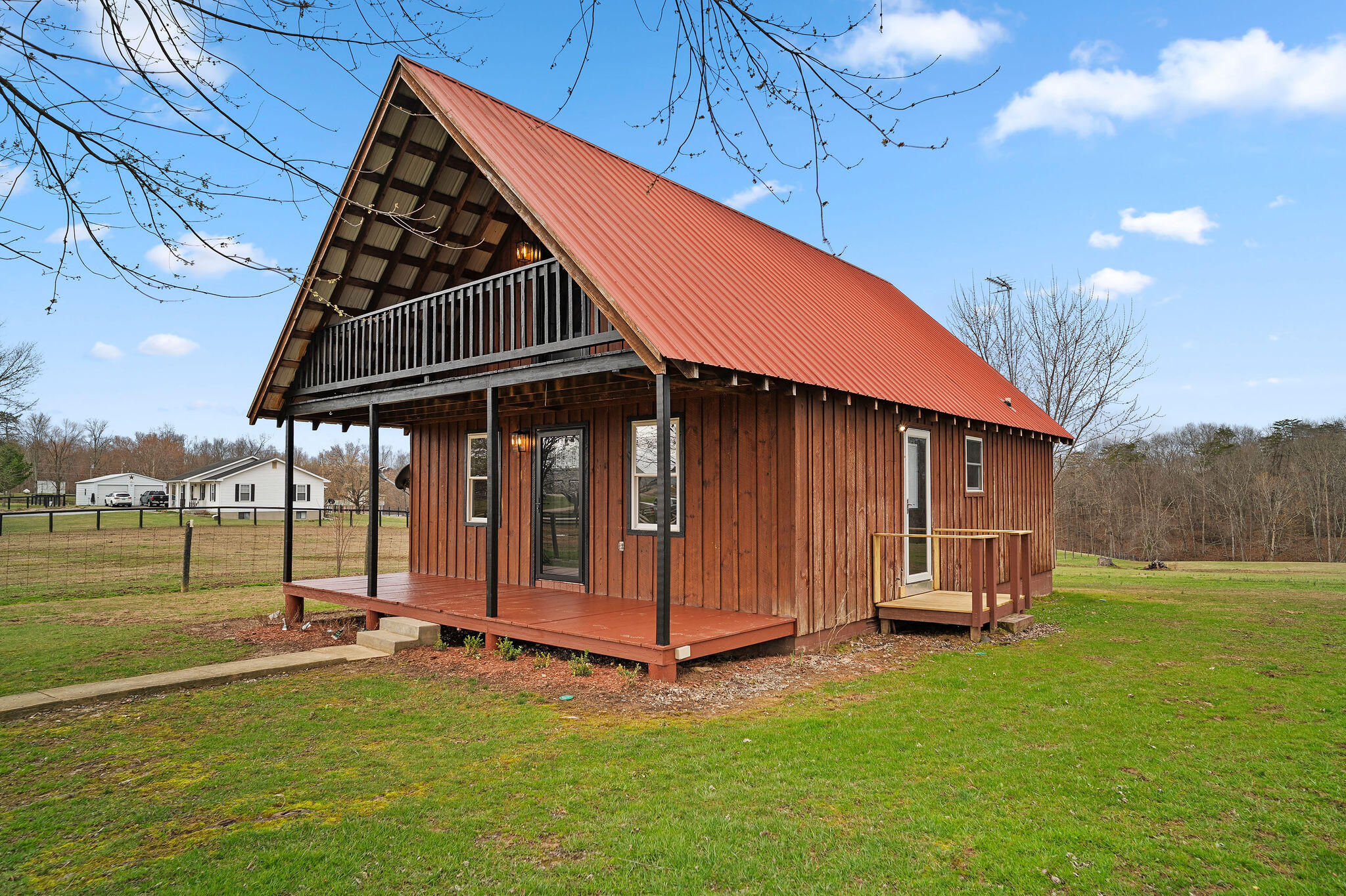 800 Pine Hill Road