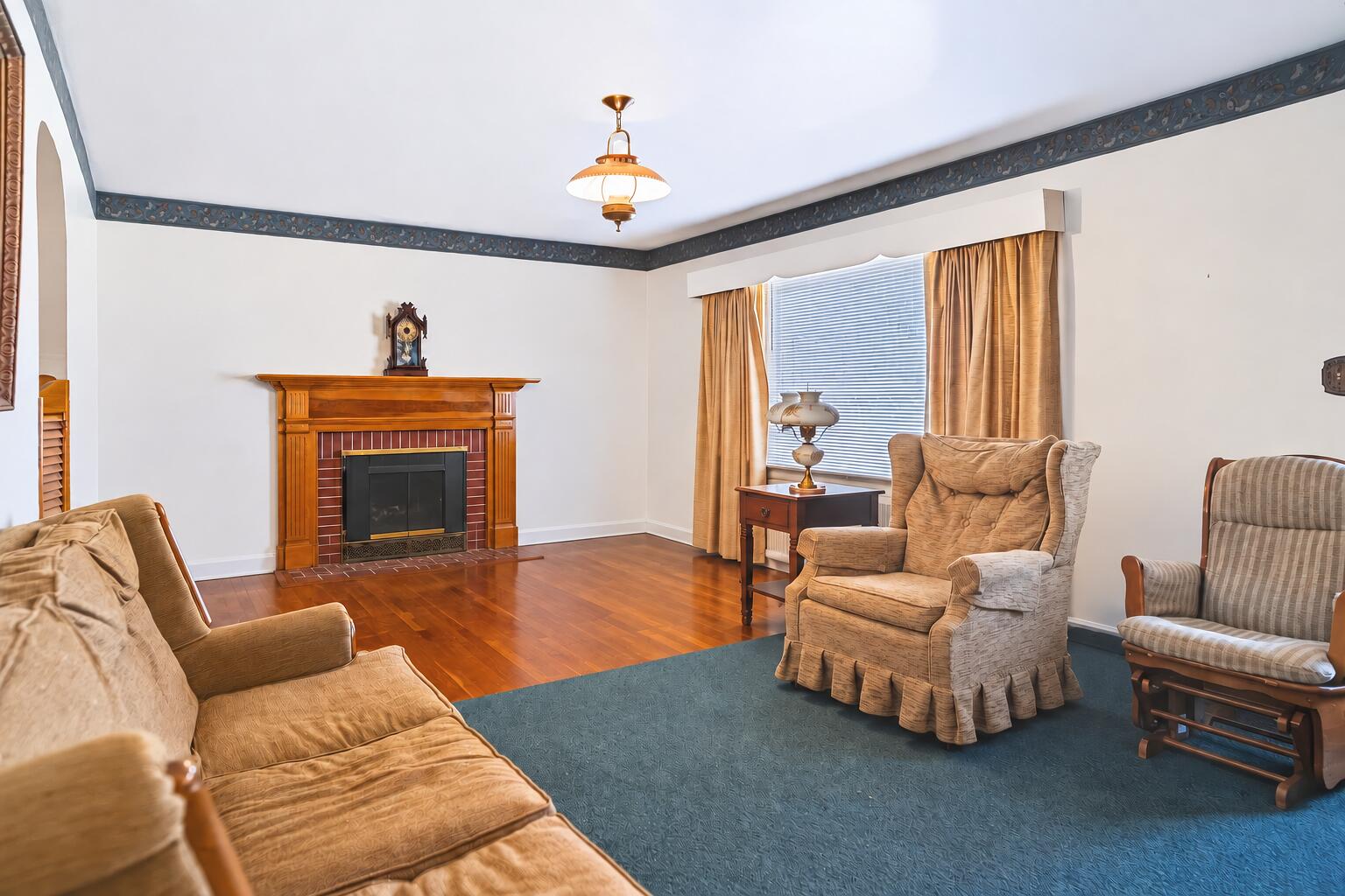 812 Elmwood Drive