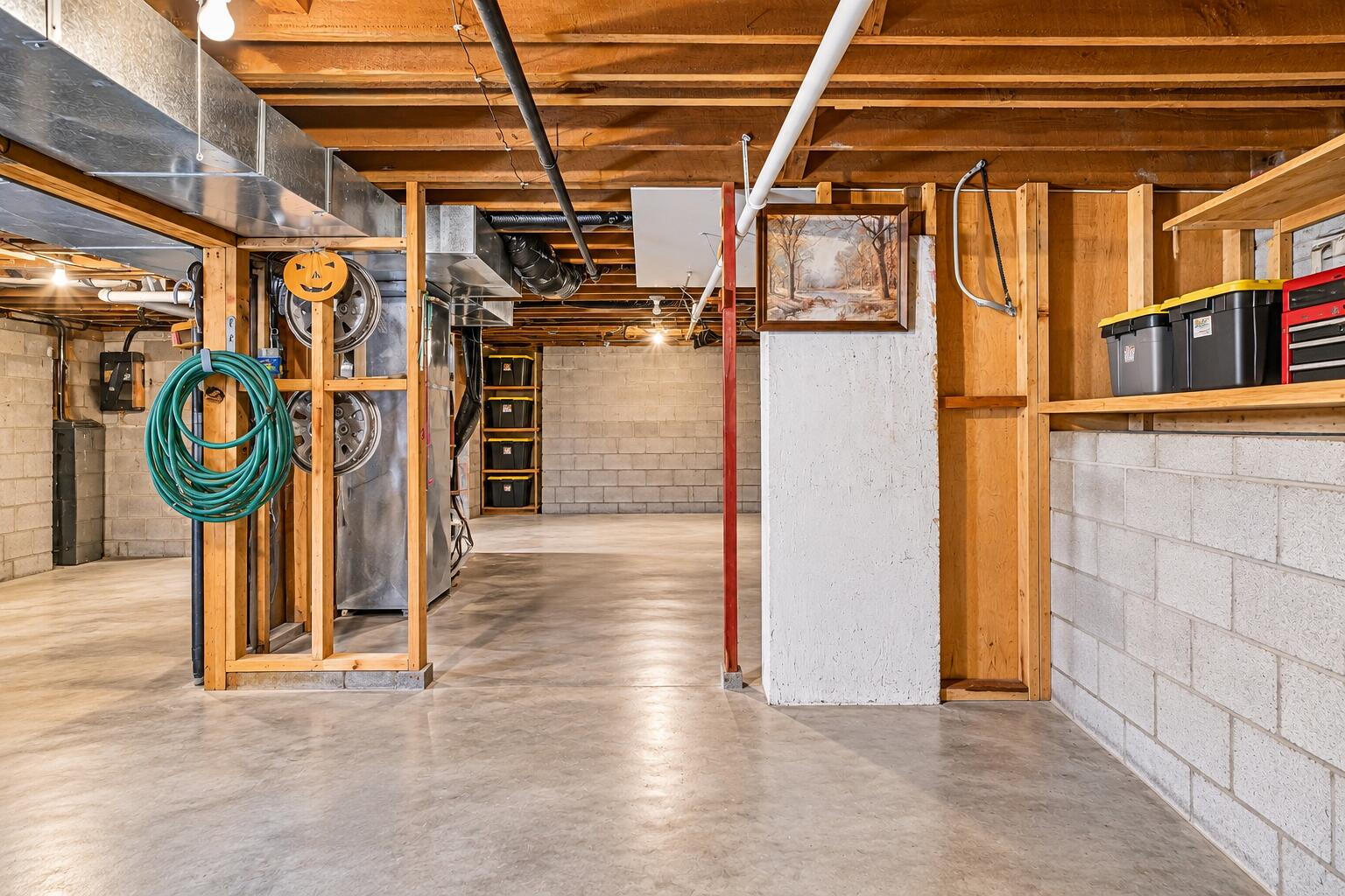 812 Elmwood Drive