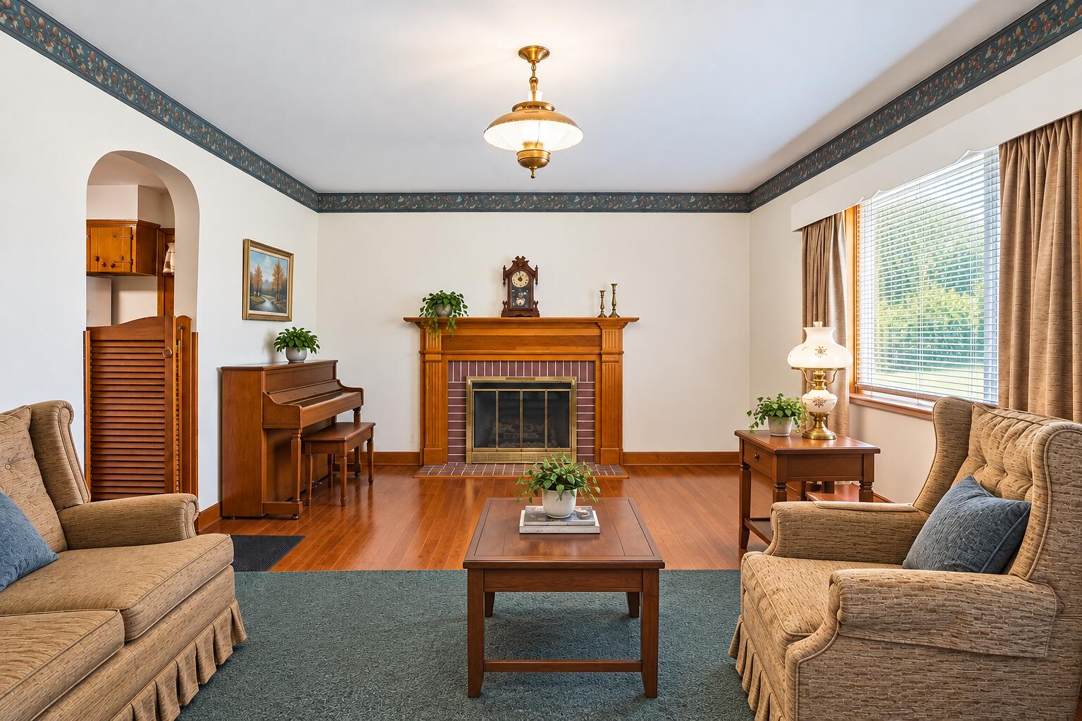 812 Elmwood Drive