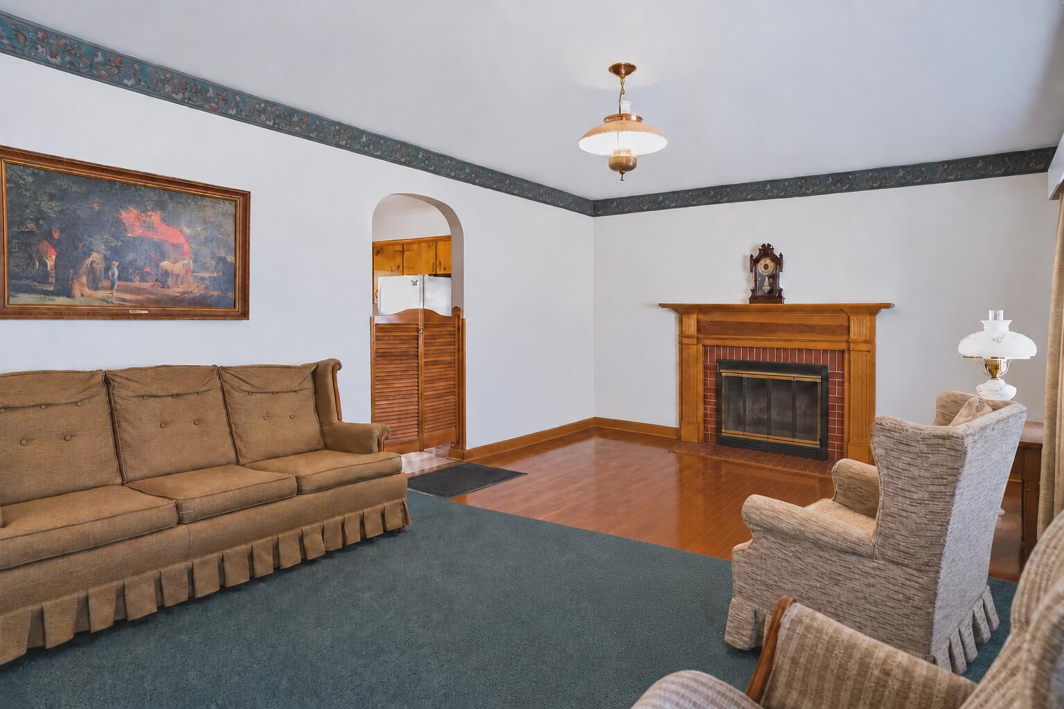 812 Elmwood Drive