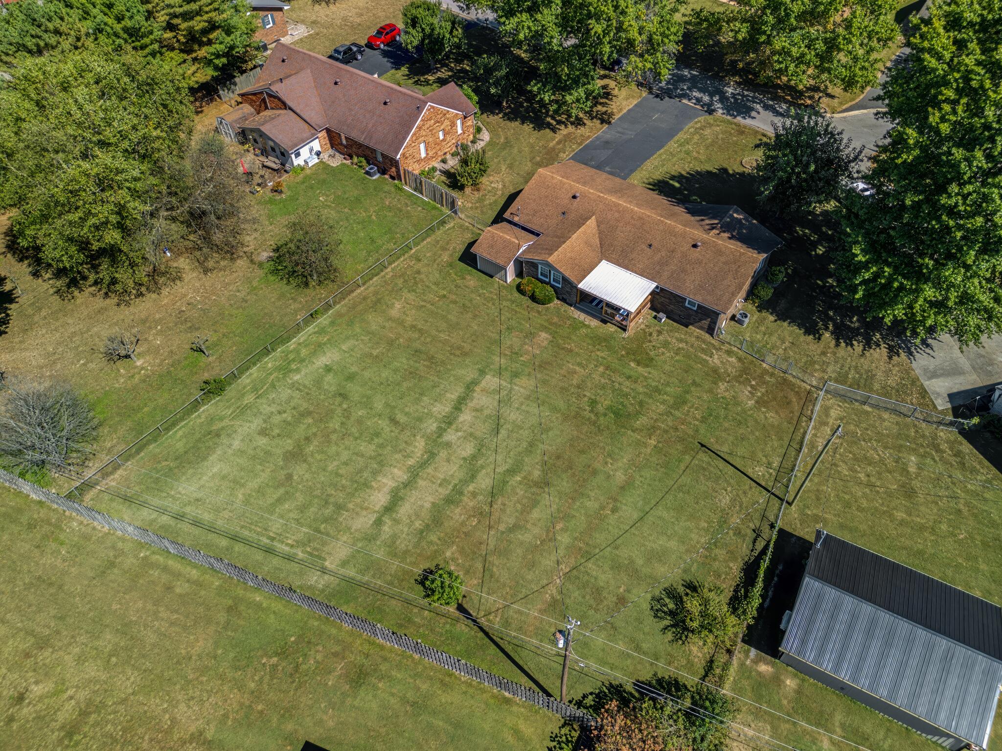 1322 Shadelawn Drive