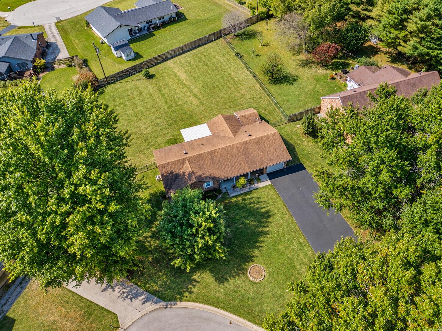 1322 Shadelawn Drive