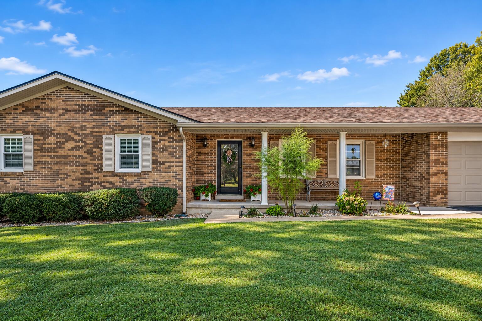 1322 Shadelawn Drive