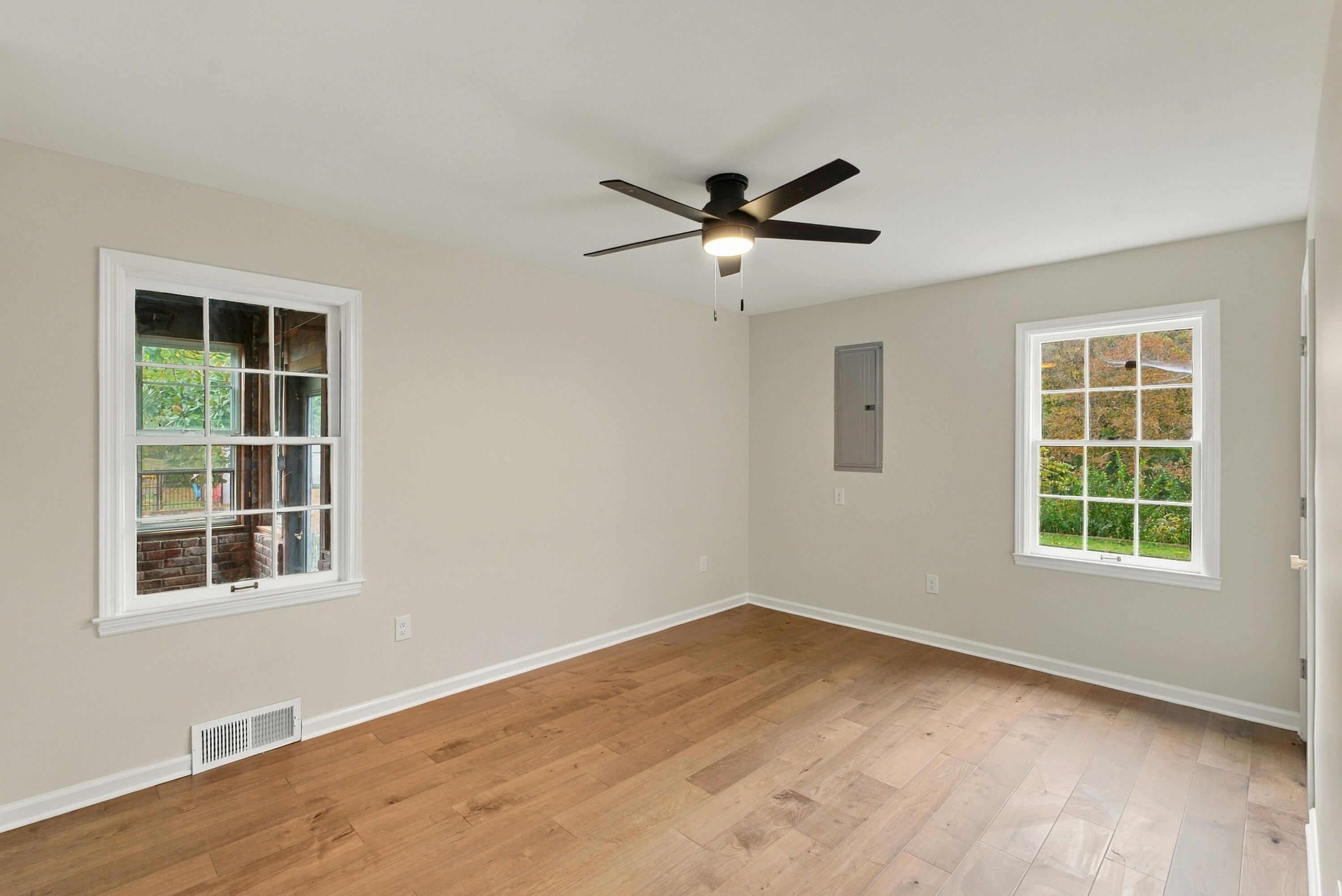 307 Paul Sawyier Drive