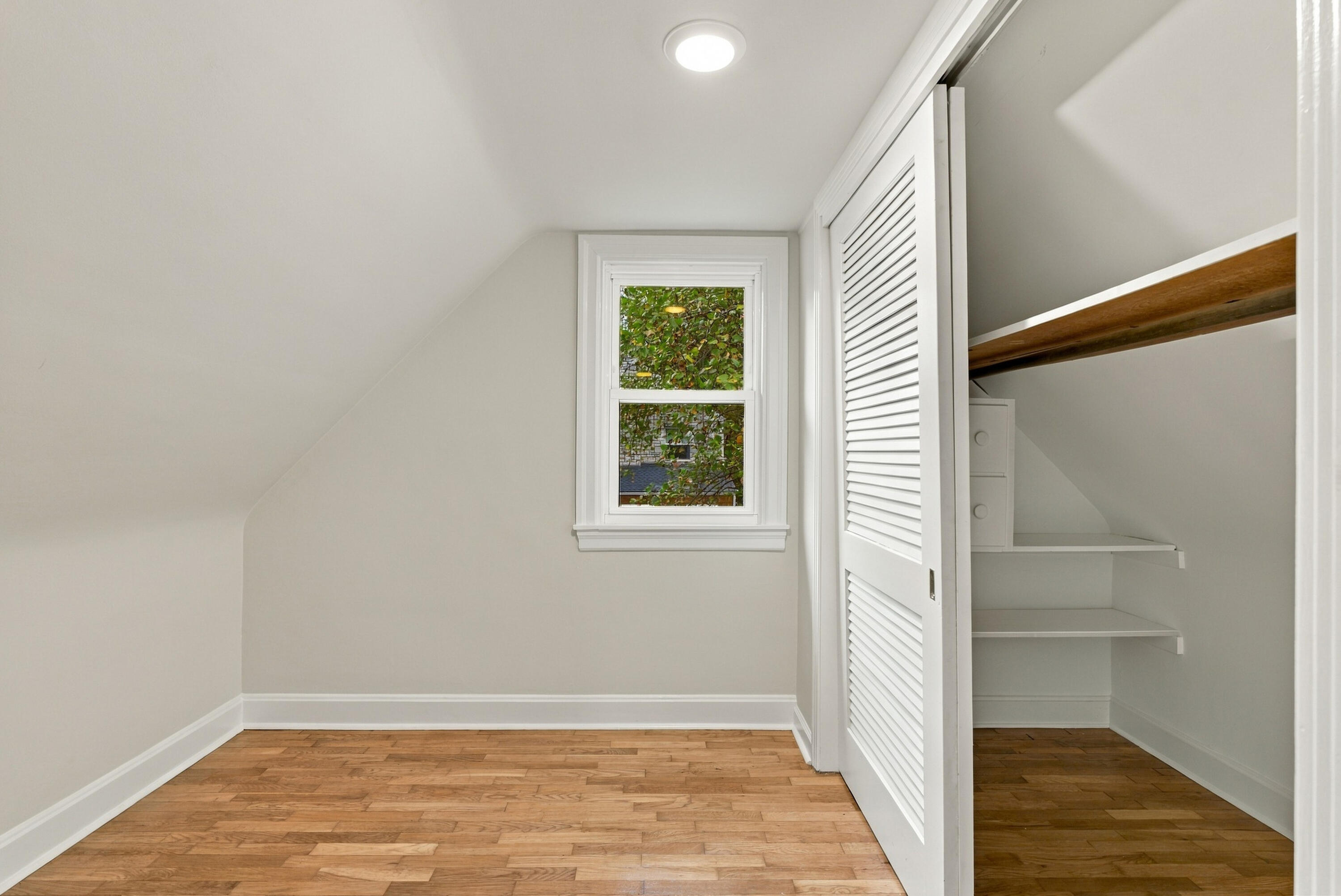 307 Paul Sawyier Drive