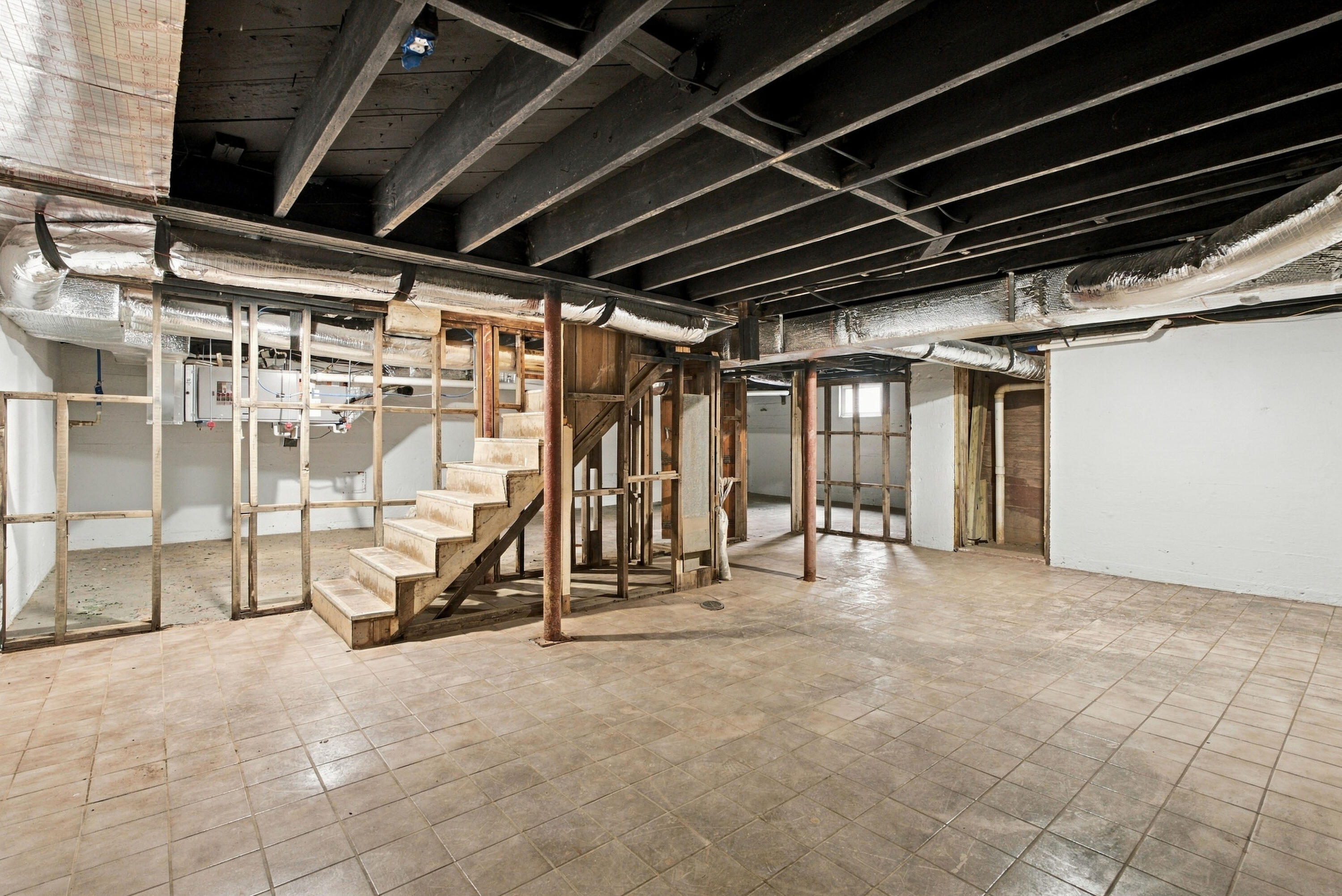 307 Paul Sawyier Drive