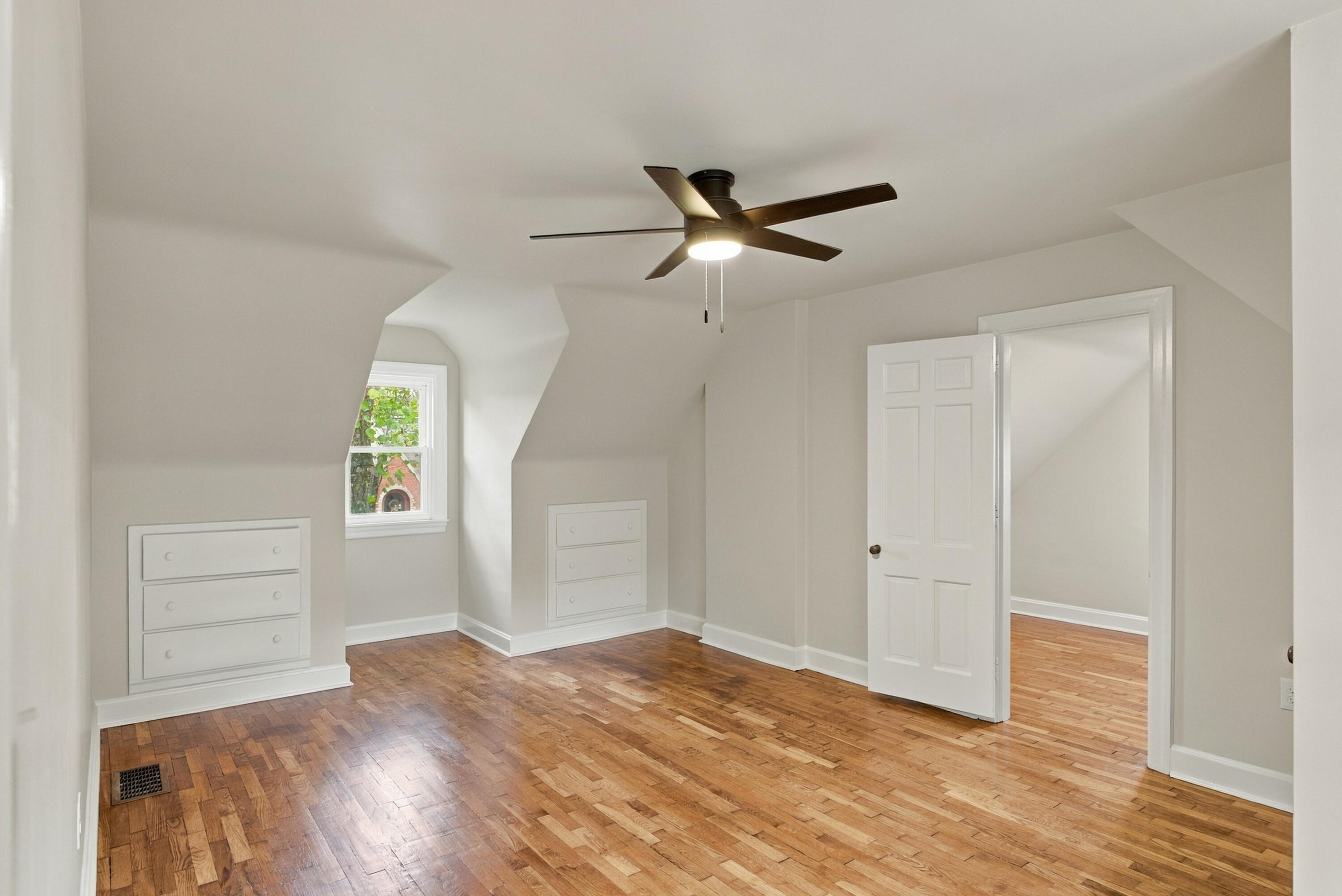307 Paul Sawyier Drive