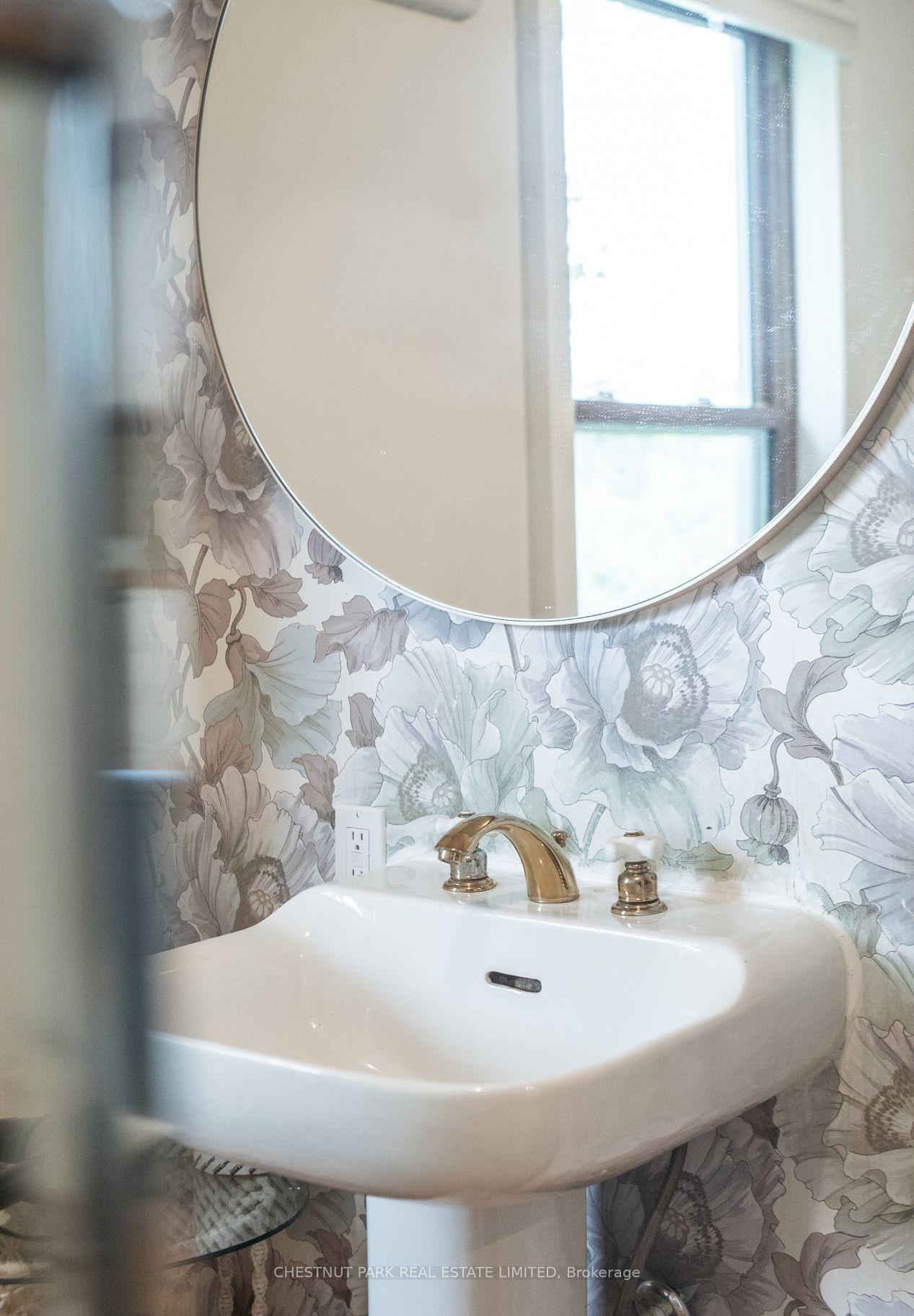 1472 County Rd 7 Road, Prince Edward County