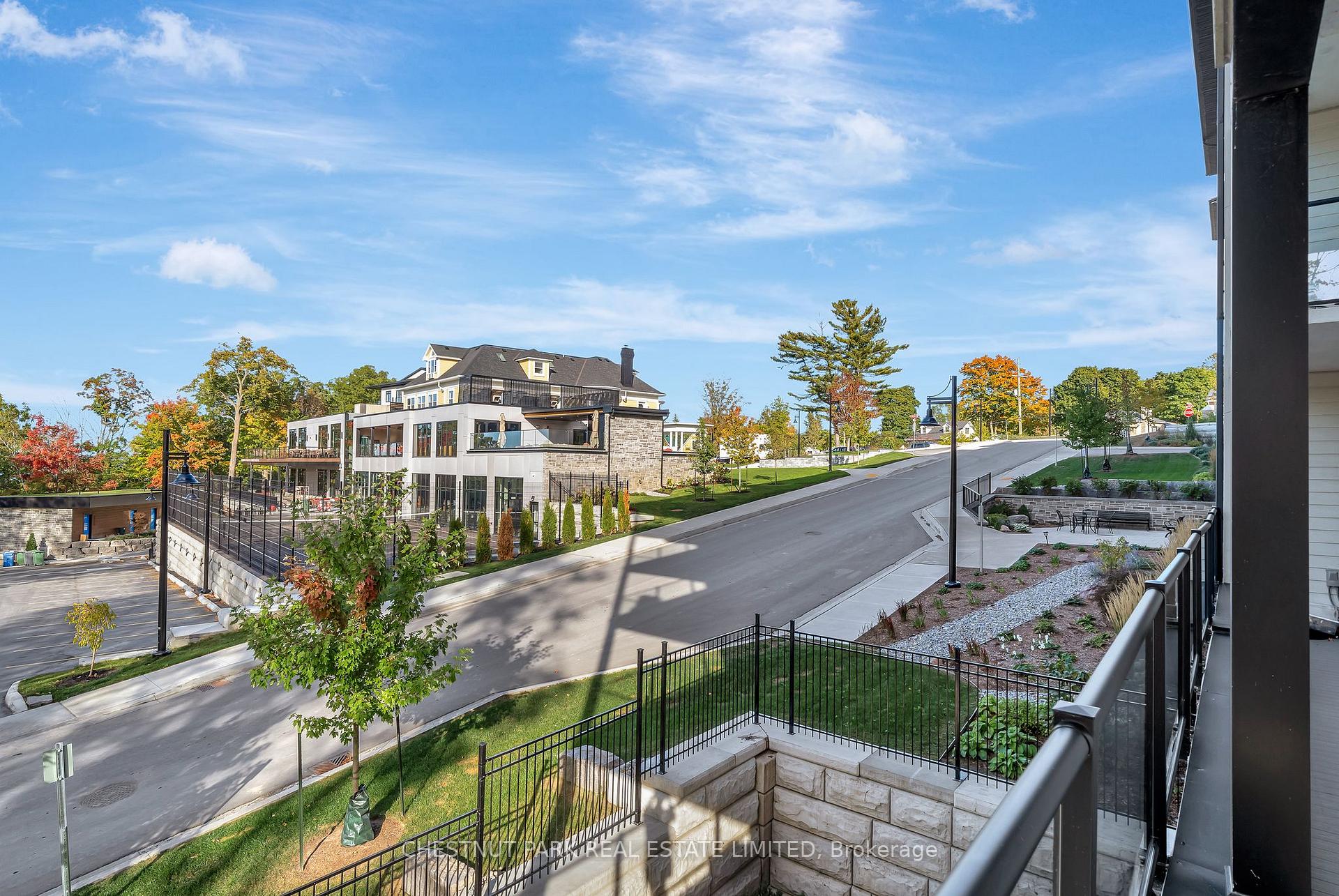 17 Cleave Avenue 102