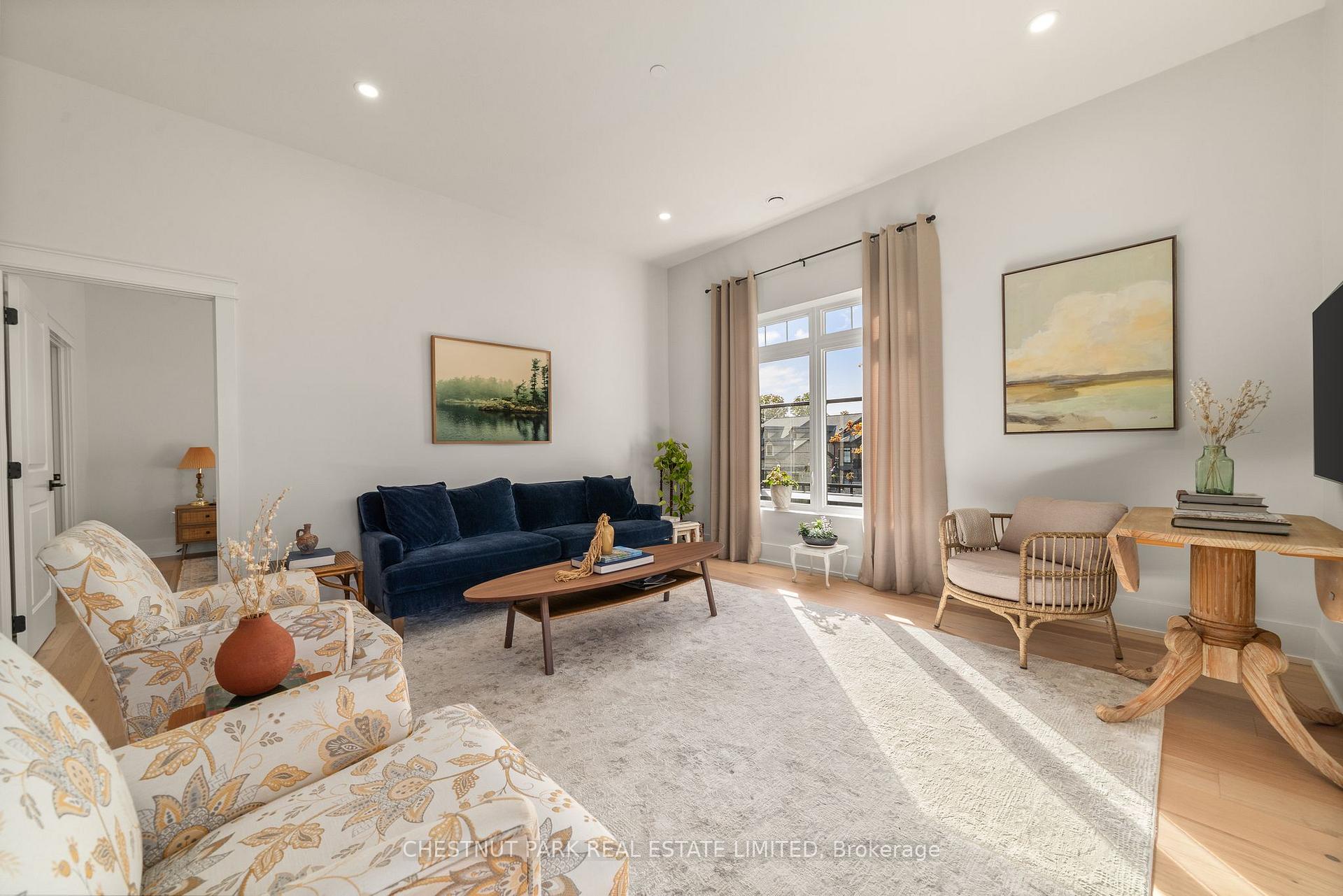 17 Cleave Avenue 102