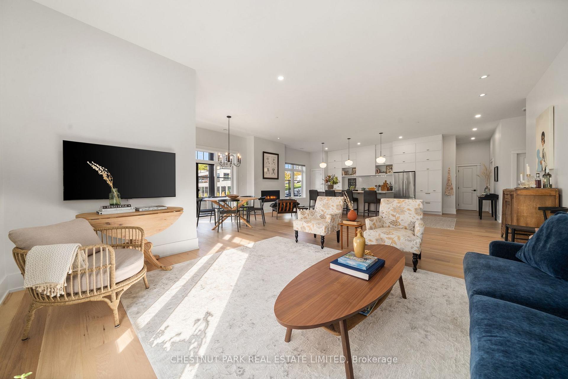 17 Cleave Avenue 102