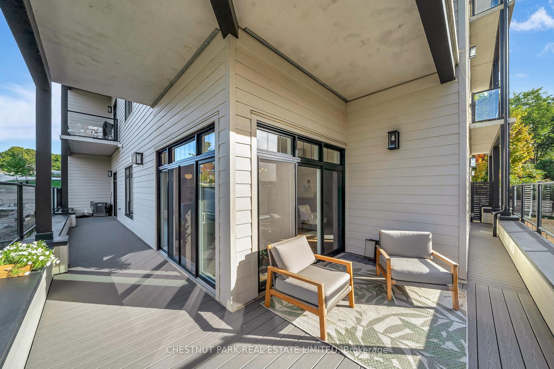 17 Cleave Avenue 102