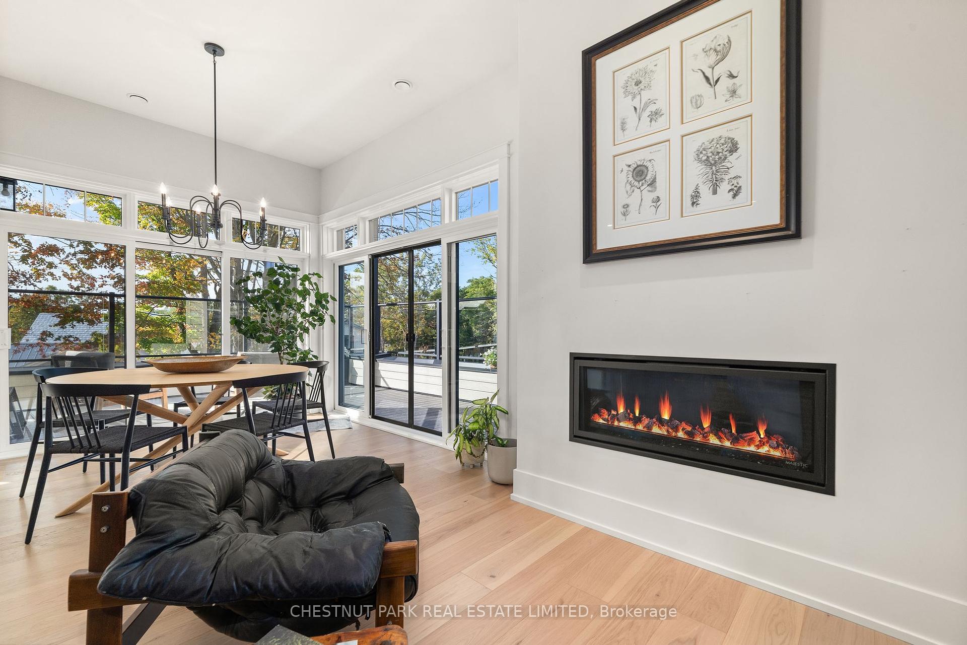 17 Cleave Avenue 102