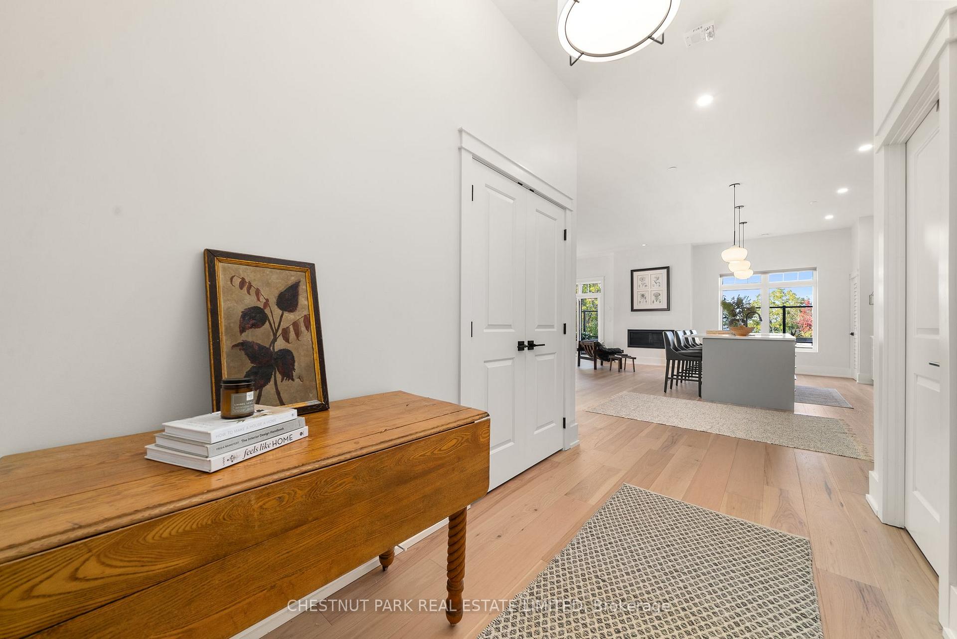 17 Cleave Avenue 102