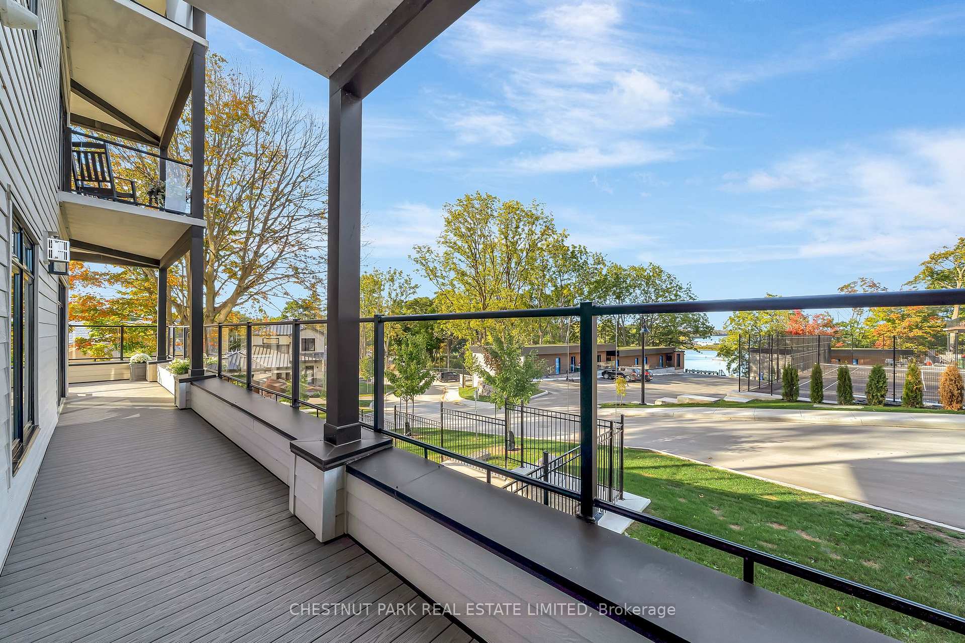 17 Cleave Avenue 102