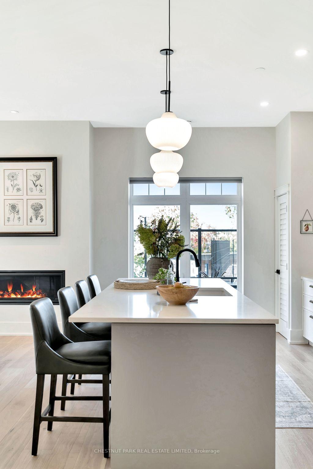 17 Cleave Avenue 102