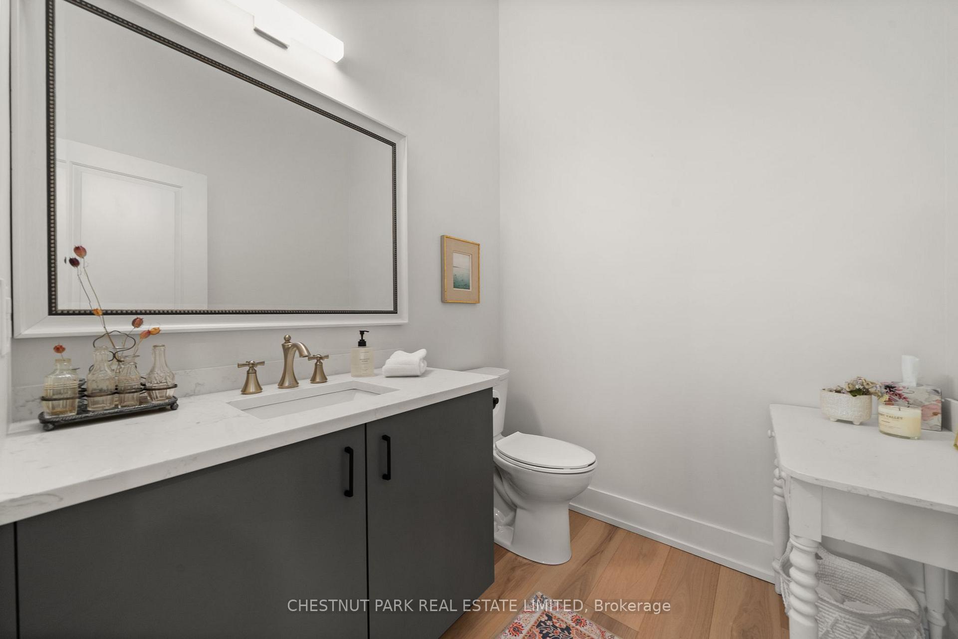 17 Cleave Avenue 102