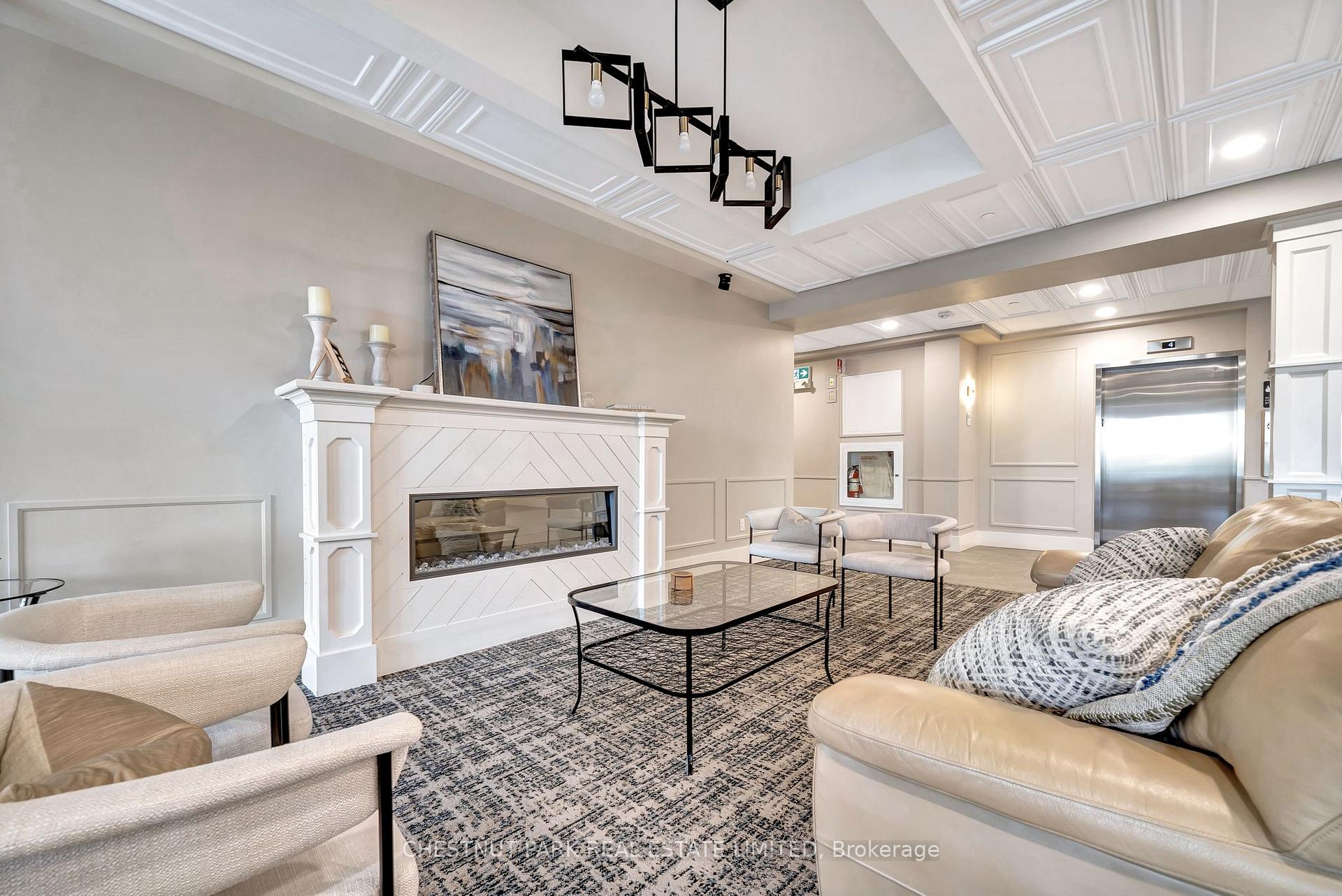 17 Cleave Avenue 102