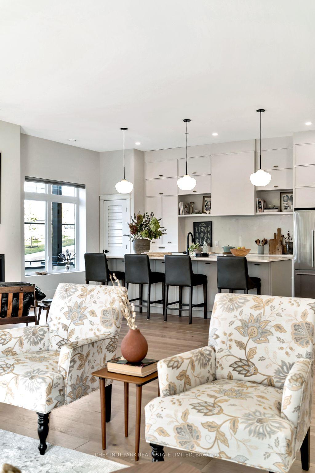 17 Cleave Avenue 102