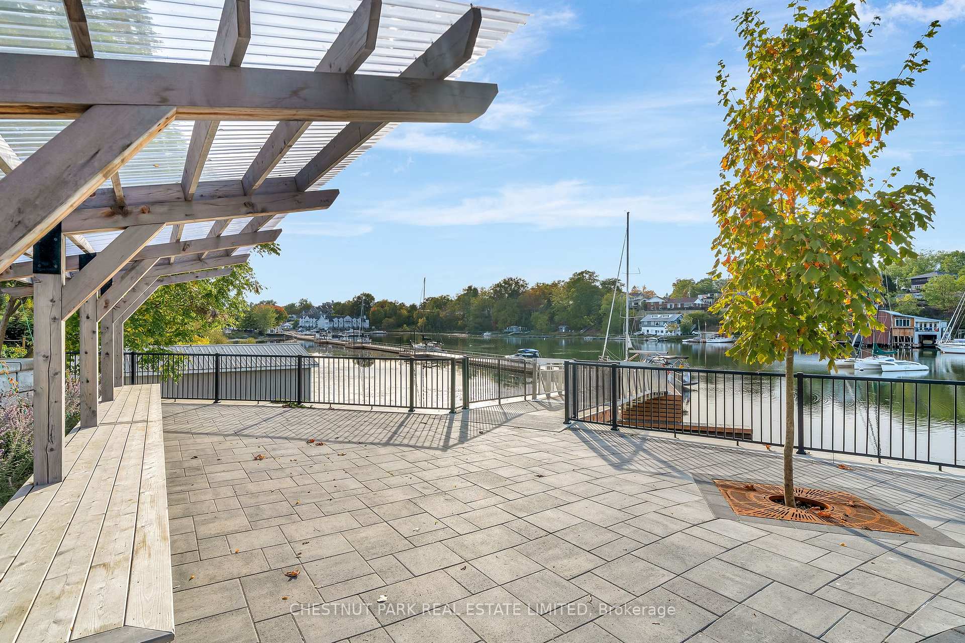 17 Cleave Avenue 102