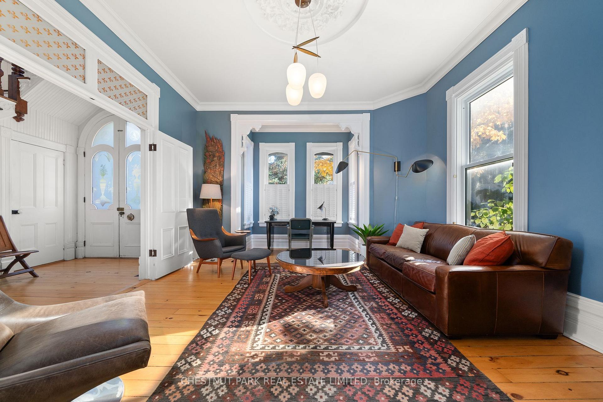 25 Picton Main Street, Prince Edward County