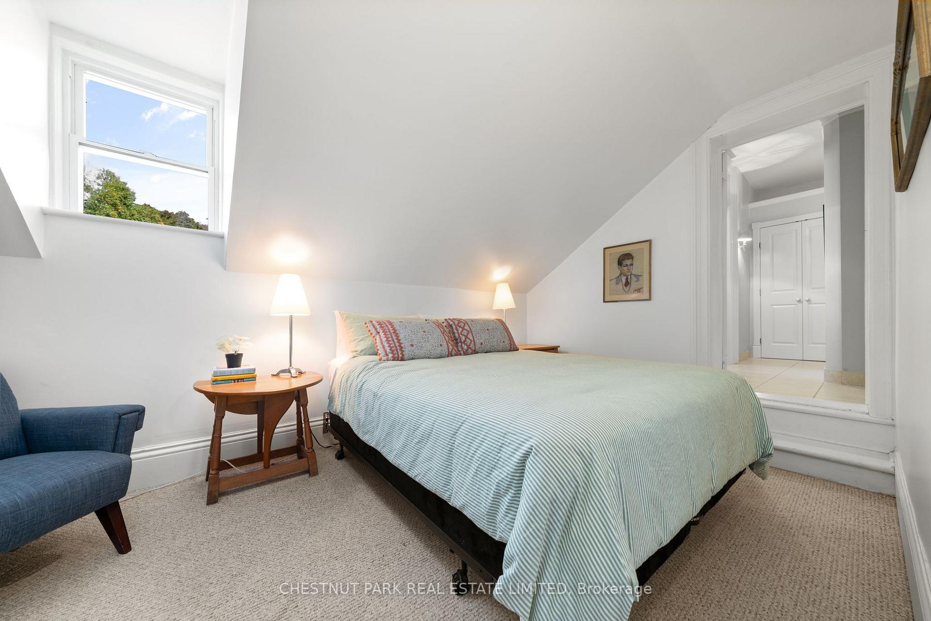 25 Picton Main Street, Prince Edward County