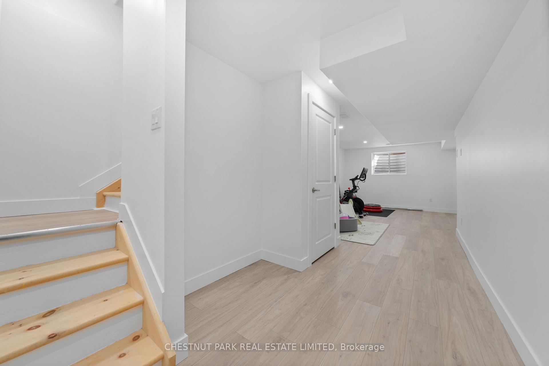 36 Campbell Crescent