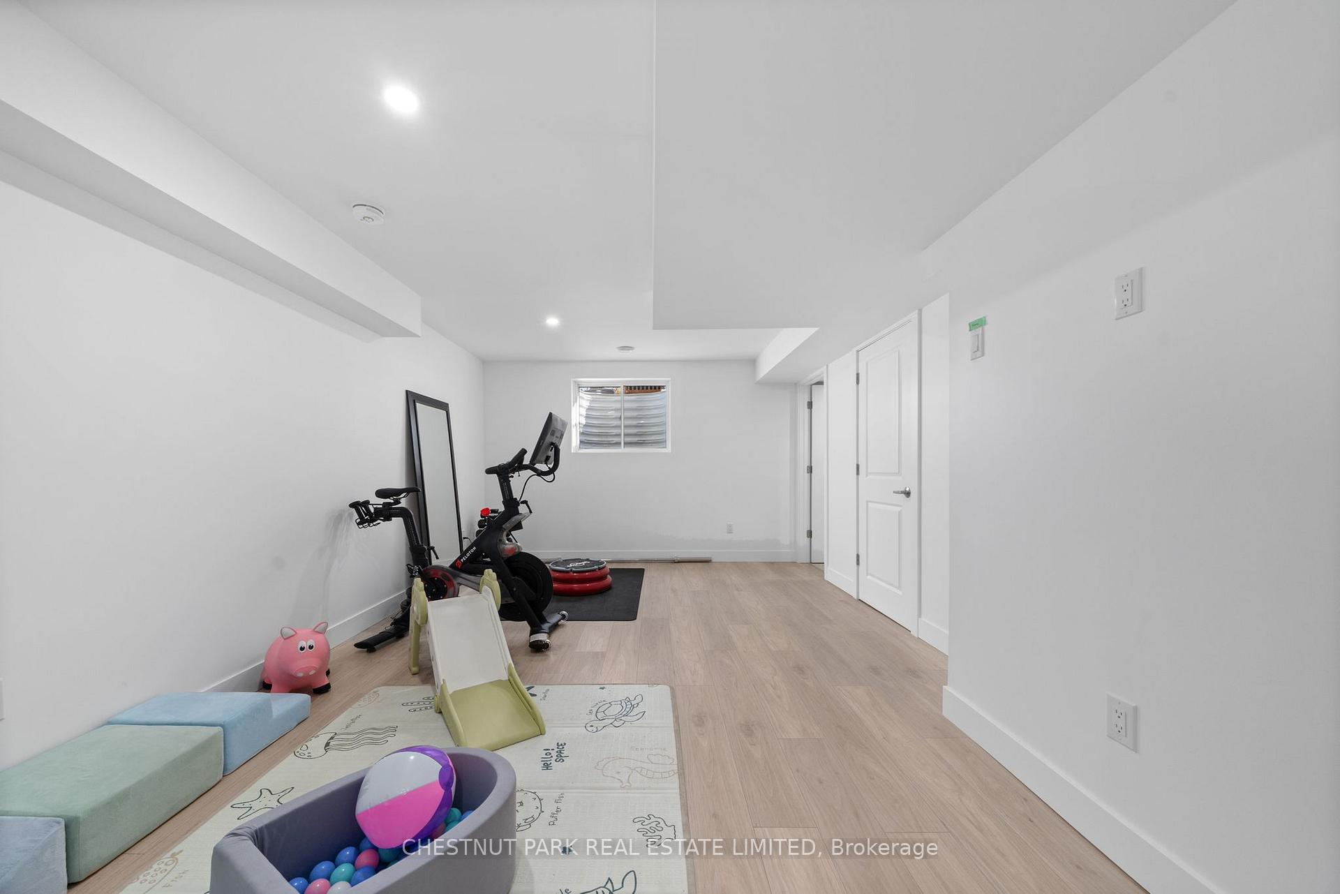 36 Campbell Crescent