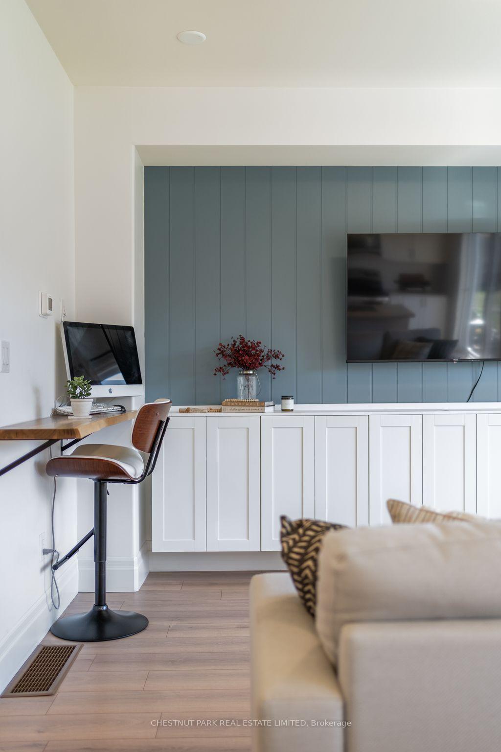 36 Campbell Crescent