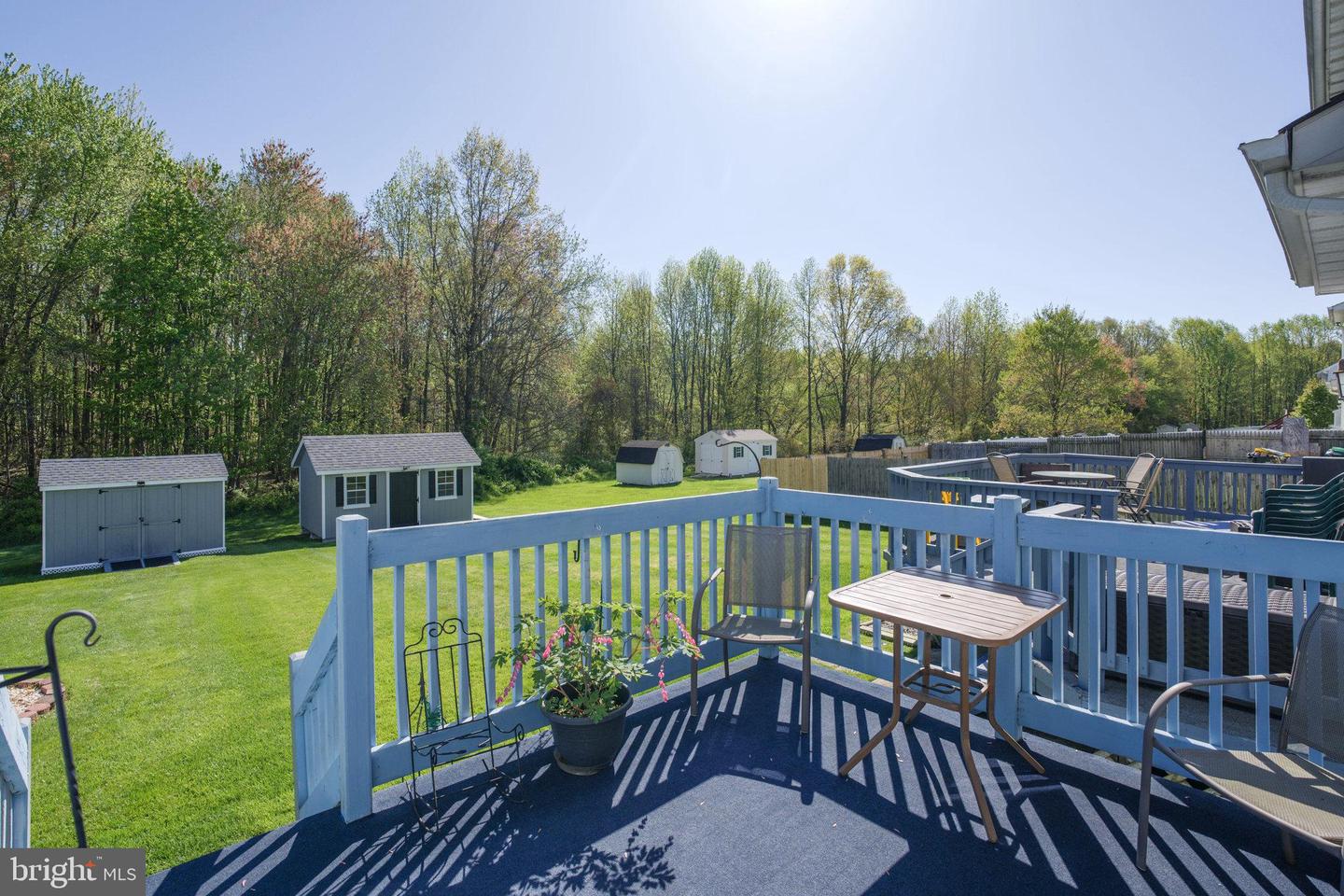 705 Lexington Dr