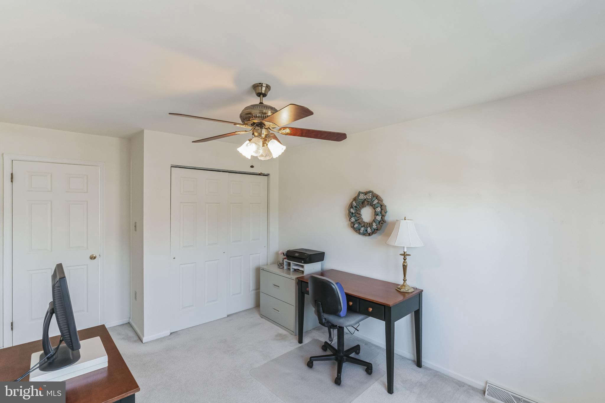 705 Lexington Dr