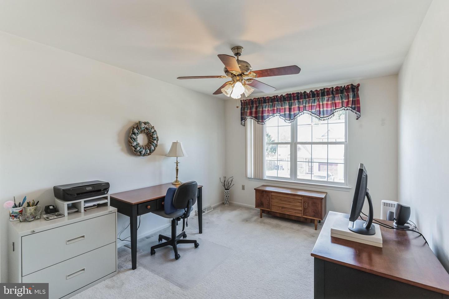 705 Lexington Dr