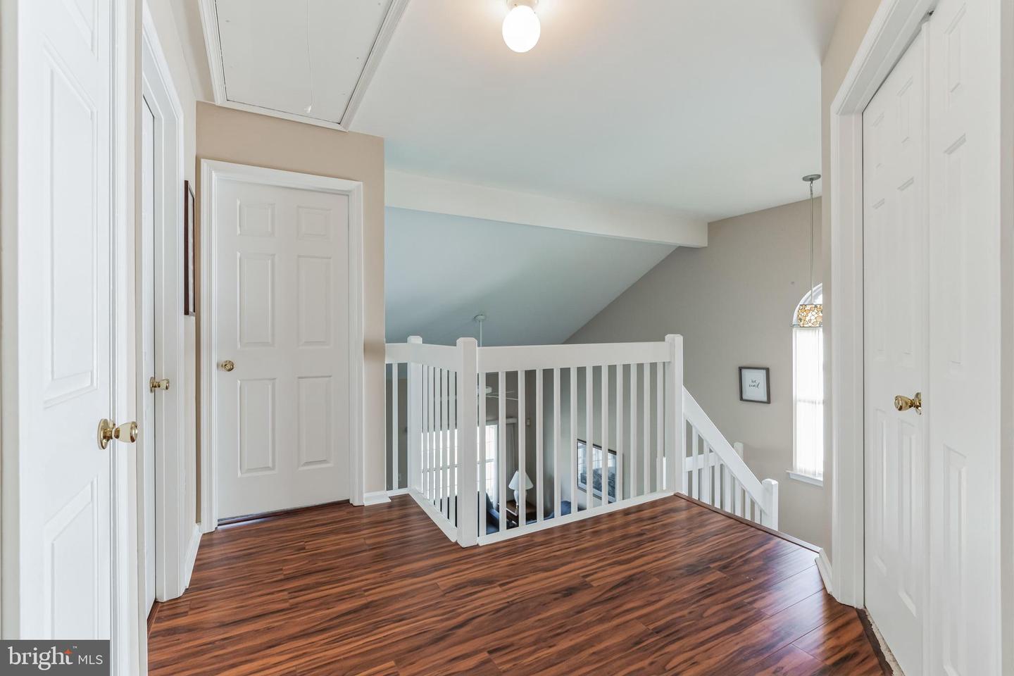 705 Lexington Dr