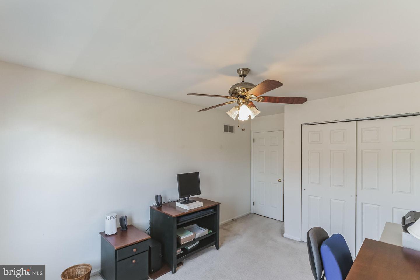 705 Lexington Dr
